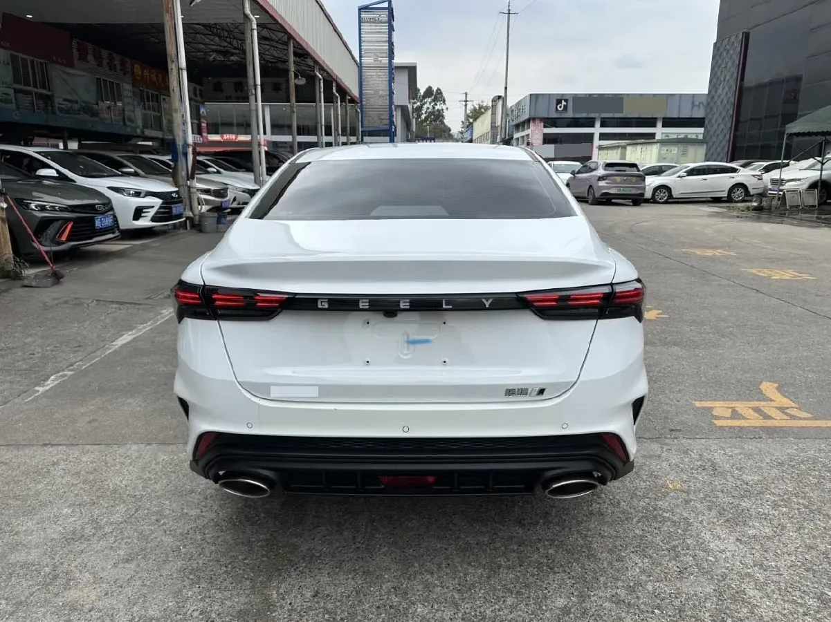 2022 Geely Binray 1.5T 181HP L4 7DCT,autocango,china used car exporter,china ev exporter,chinese used car exporter,chinese used ev exporter