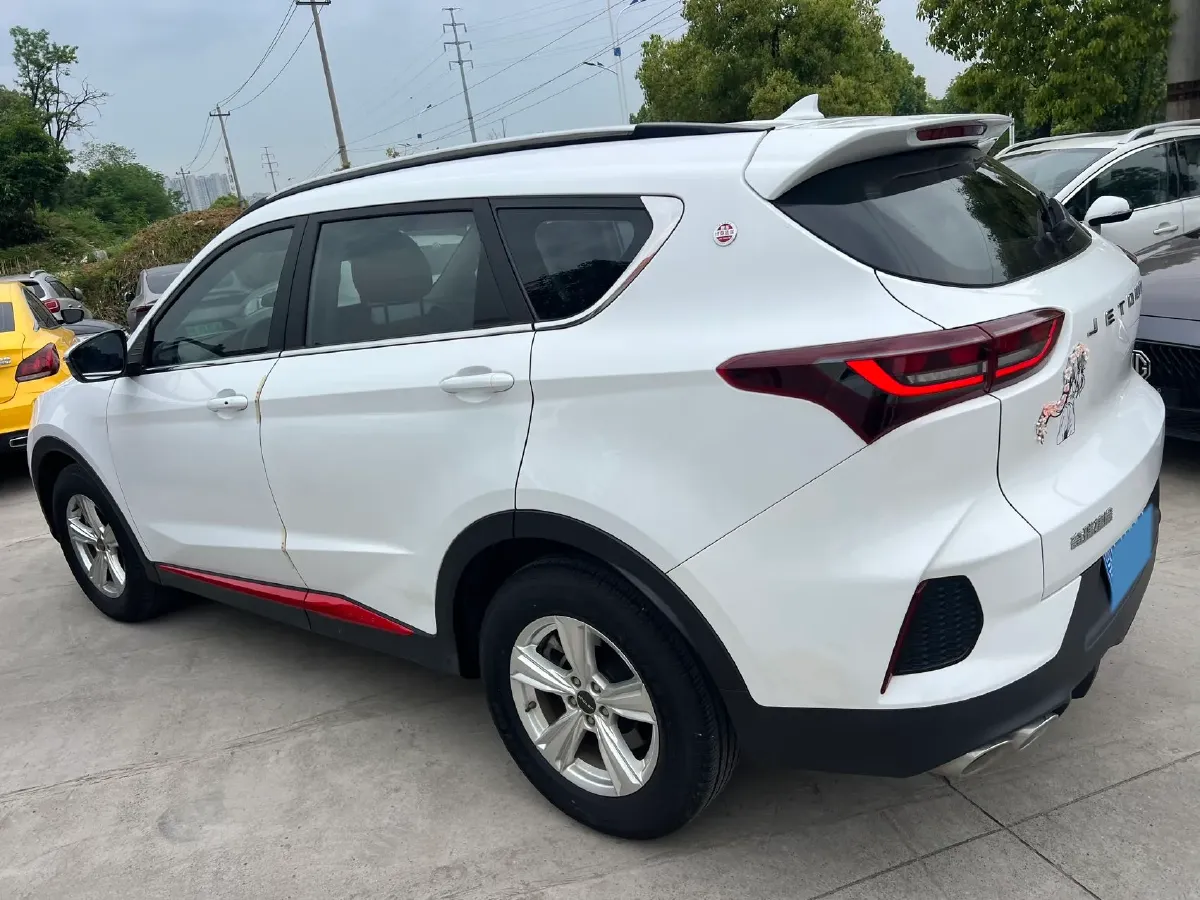 2023 Jetour X70 1.5T 156HP L4 6MT,autocango,china used car exporter,china ev exporter,chinese used car exporter,chinese used ev exporter