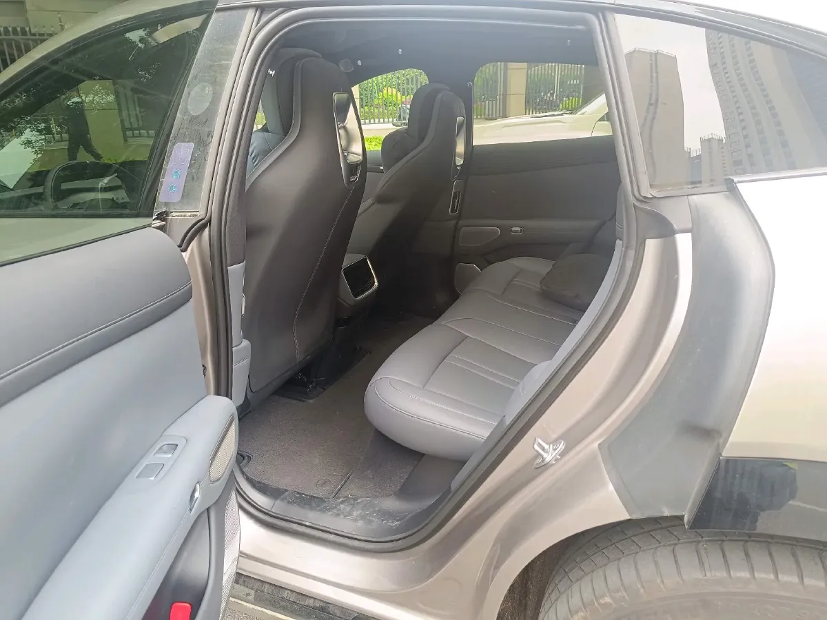 2025 MI YU7 BEV,autocango,china used car exporter,china ev exporter,chinese used car exporter,chinese used ev exporter