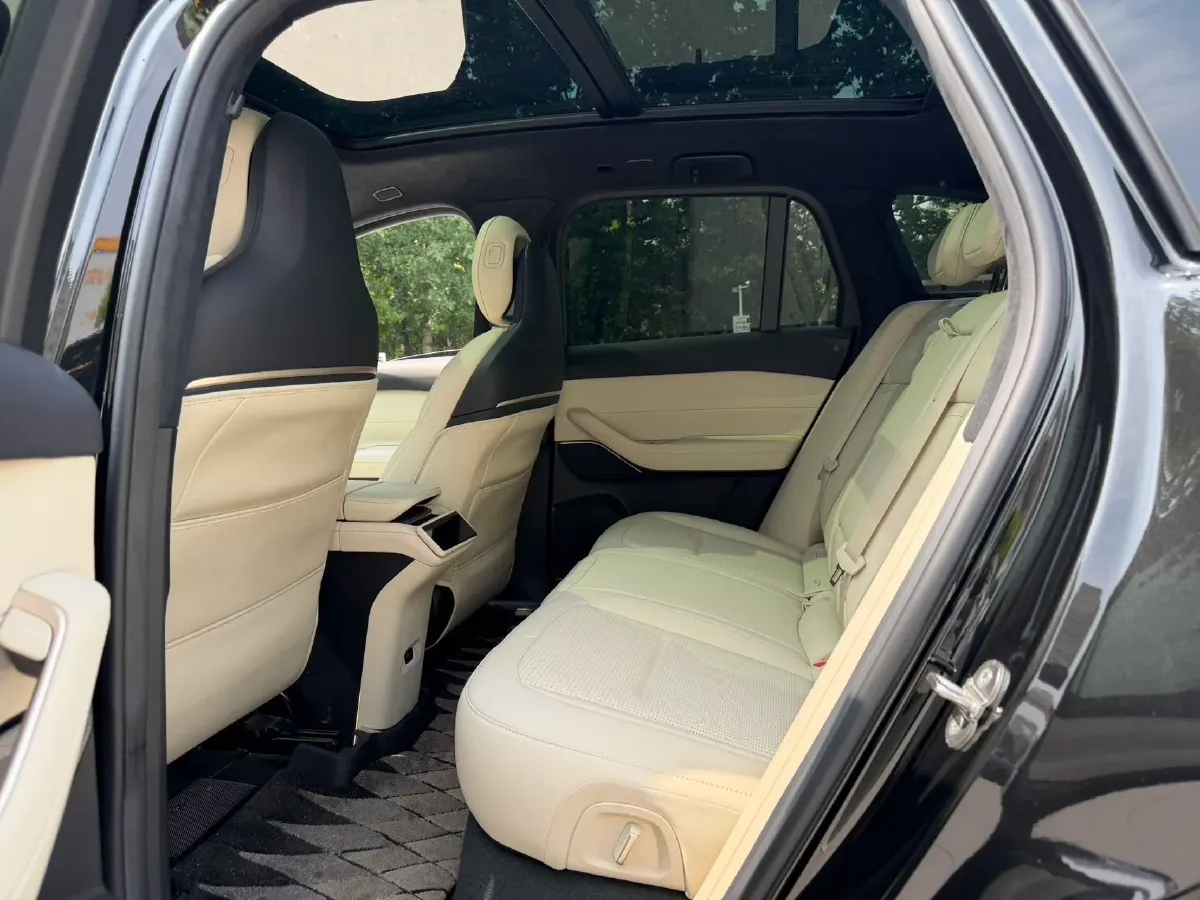 2024 NIO ES6 BEV 75KWH,autocango,china used car exporter,china ev exporter,chinese used car exporter,chinese used ev exporter