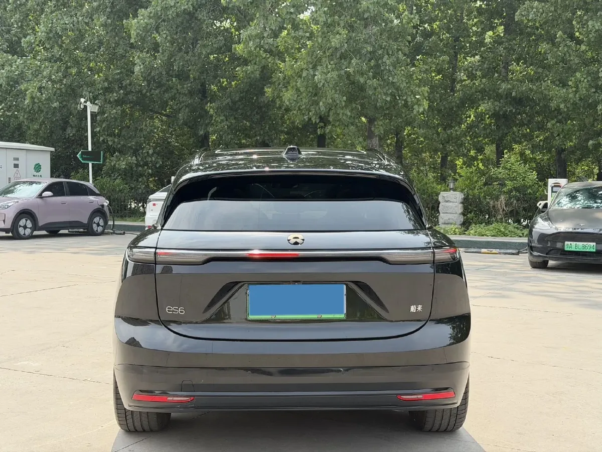 2024 NIO ES6 BEV 75KWH,autocango,china used car exporter,china ev exporter,chinese used car exporter,chinese used ev exporter