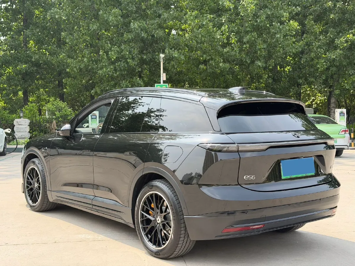 2024 NIO ES6 BEV 75KWH,autocango,china used car exporter,china ev exporter,chinese used car exporter,chinese used ev exporter