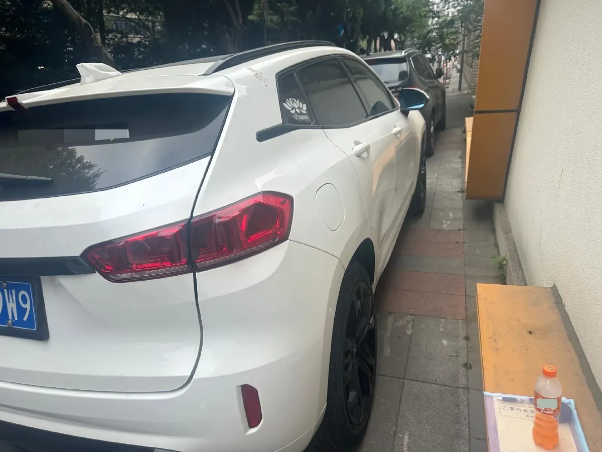 2017 WEY VV7 2.0T 234HP L4 7DCT,autocango,china used car exporter,china ev exporter,chinese used car exporter,chinese used ev exporter