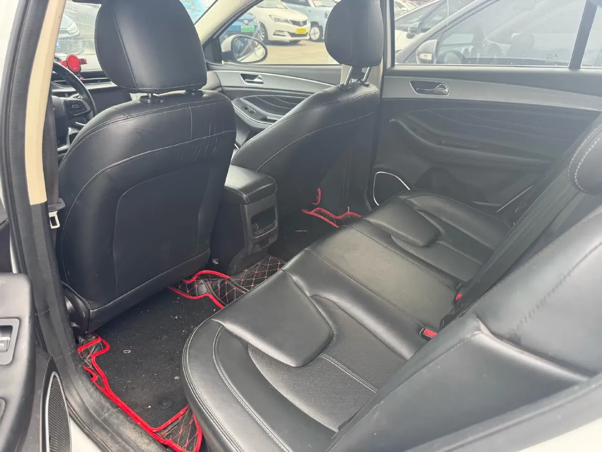 2019 Chery Arrizo 5 1.5L 116HP L4 5MT,autocango,china used car exporter,china ev exporter,chinese used car exporter,chinese used ev exporter