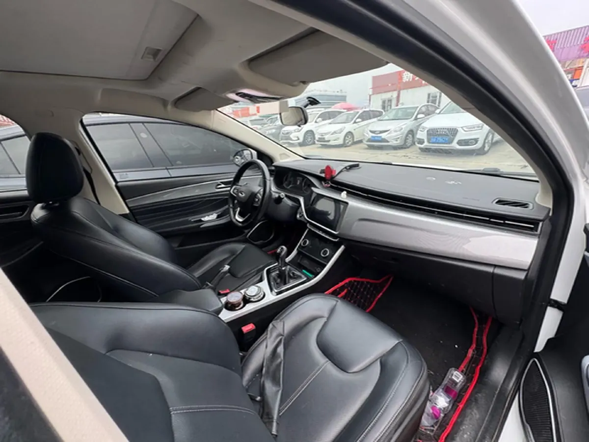 2019 Chery Arrizo 5 1.5L 116HP L4 5MT,autocango,china used car exporter,china ev exporter,chinese used car exporter,chinese used ev exporter