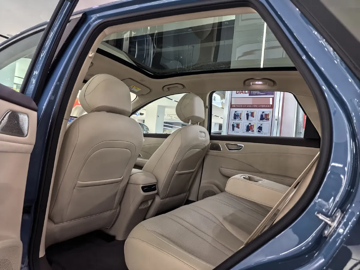 2025 HIMA Shangjie H5 BEV,autocango,china used car exporter,china ev exporter,chinese used car exporter,chinese used ev exporter