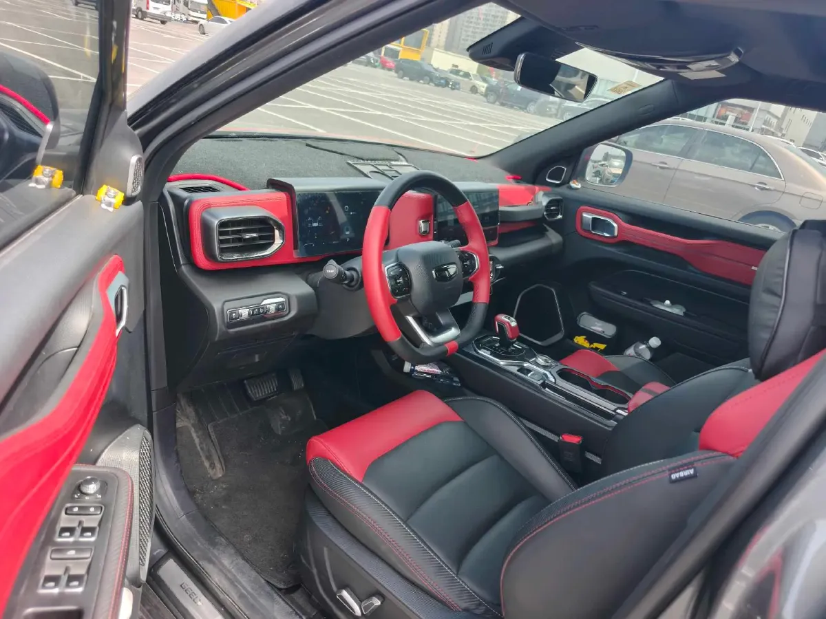 2020 Geely ICON 1.5T 177HP L3 7DCT,autocango,china used car exporter,china ev exporter,chinese used car exporter,chinese used ev exporter