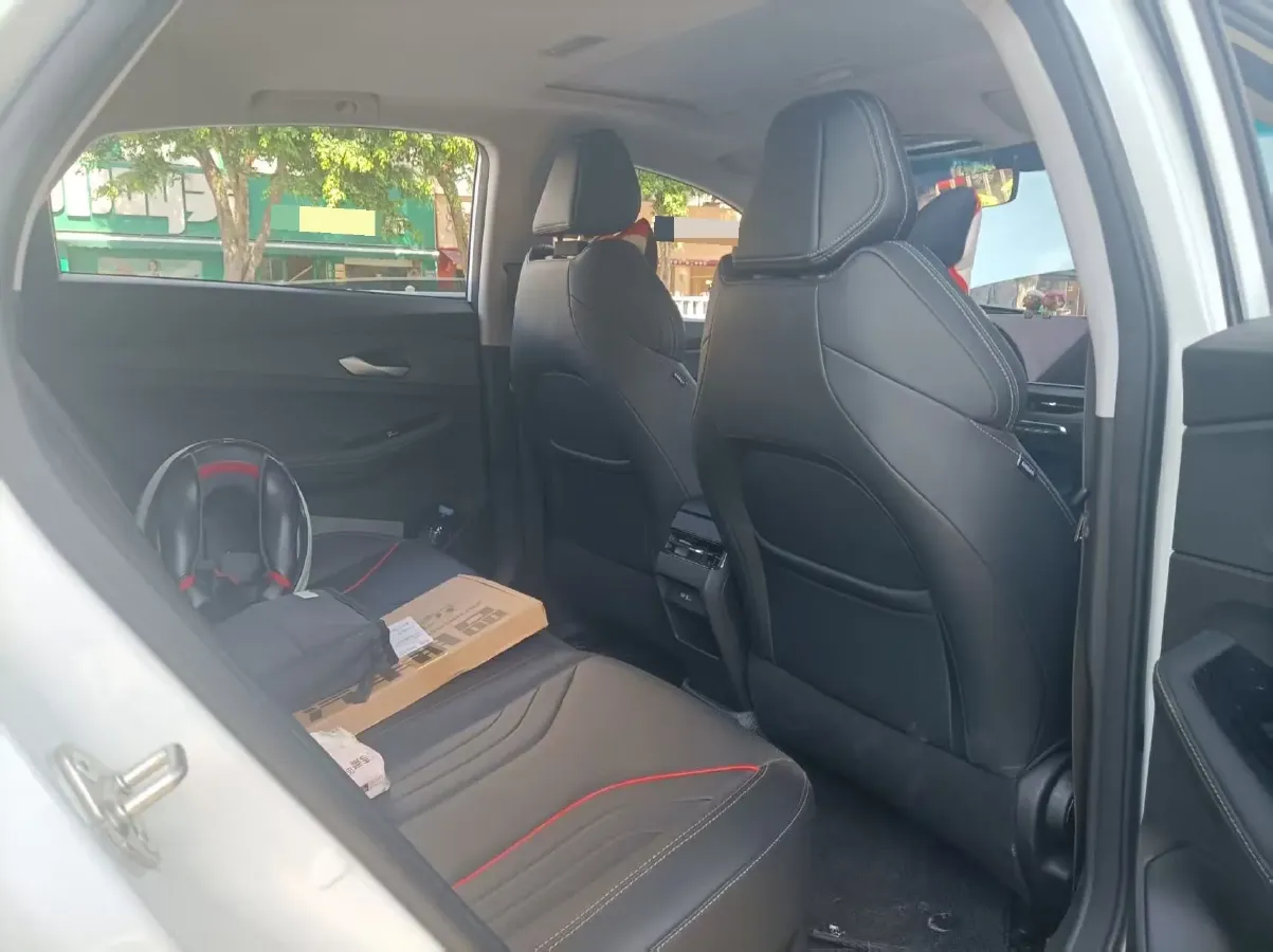 2024 Geely Binray 1.5T 181HP L4 7DCT,autocango,china used car exporter,china ev exporter,chinese used car exporter,chinese used ev exporter