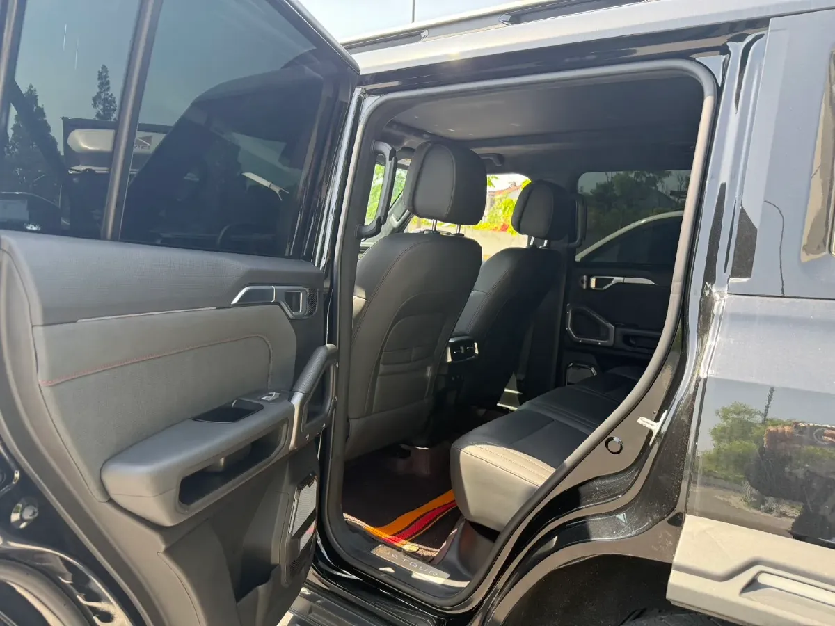 2023 Jetour Traveller 2.0T 254HP L4 7DCT,autocango,china used car exporter,china ev exporter,chinese used car exporter,chinese used ev exporter