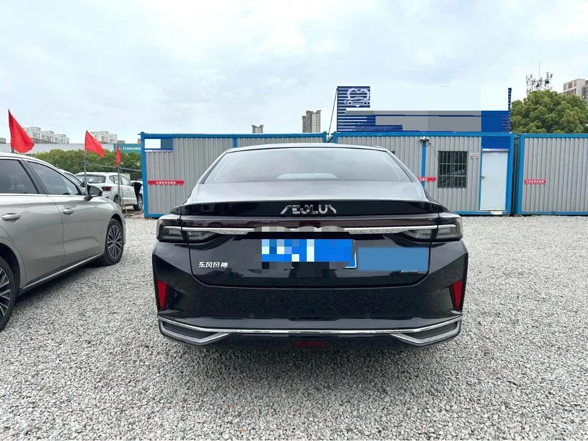 2024 DongFeng Aeolus YiXuan MAX 1.5T 197HP L4 7DCT,autocango,china used car exporter,china ev exporter,chinese used car exporter,chinese used ev exporter
