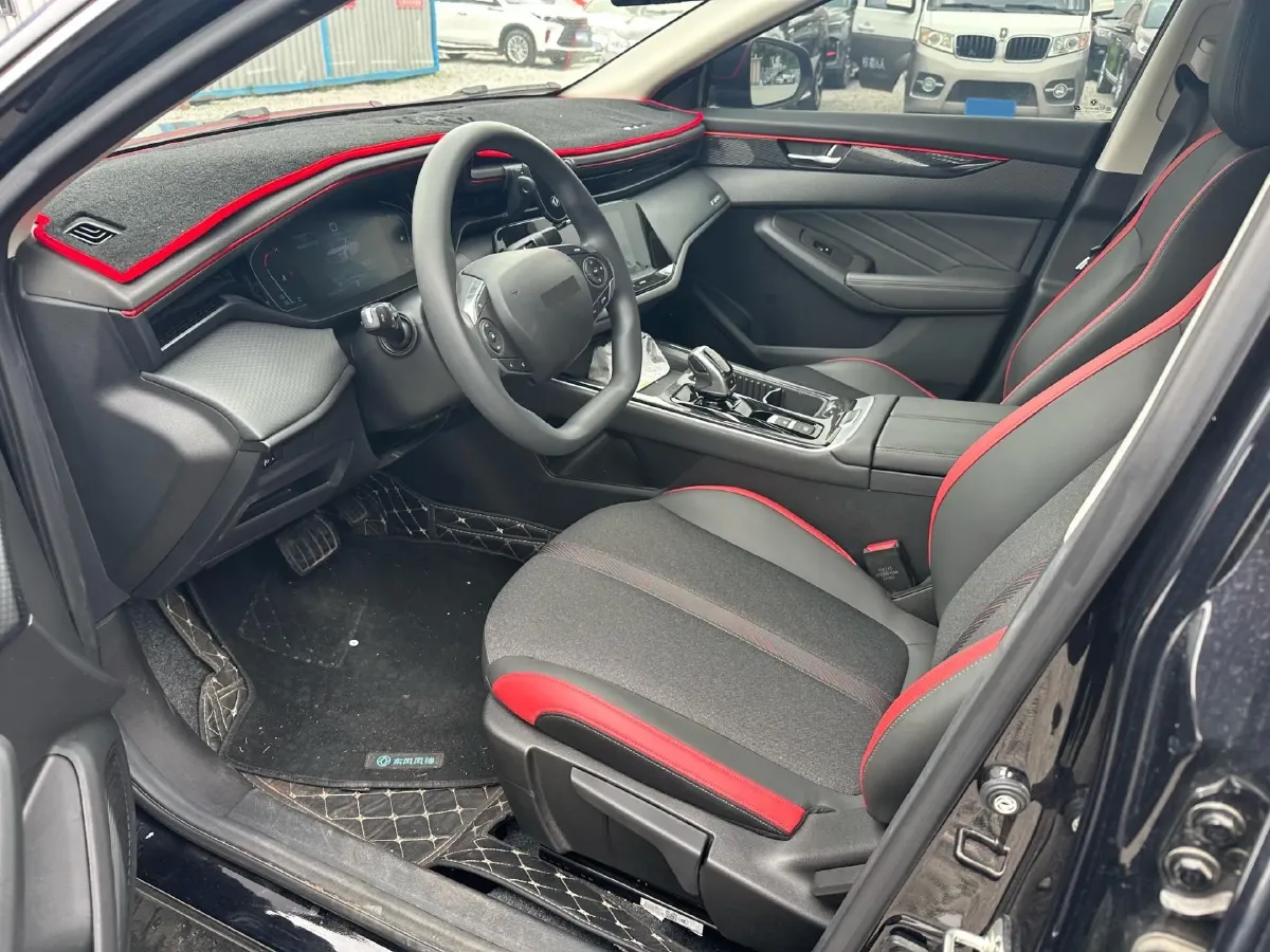 2024 DongFeng Aeolus YiXuan MAX 1.5T 197HP L4 7DCT,autocango,china used car exporter,china ev exporter,chinese used car exporter,chinese used ev exporter