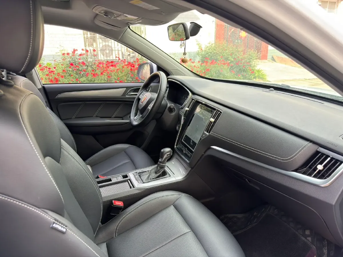 2018 Roewe RX5 1.5T 169HP L4 7DCT,autocango,china used car exporter,china ev exporter,chinese used car exporter,chinese used ev exporter