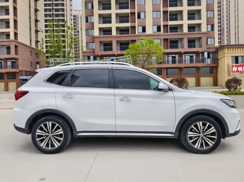 2019 Roewe i6 1.5T 169HP L4 7DCT,autocango,china used car exporter,china ev exporter,chinese used car exporter,chinese used ev exporter