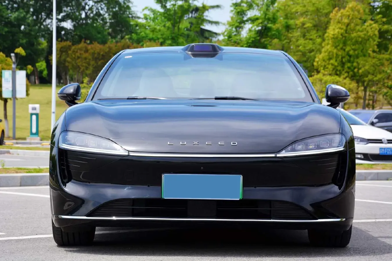 2025 Luxeed S7 BEV 100KWH,autocango,china used car exporter,china ev exporter,chinese used car exporter,chinese used ev exporter