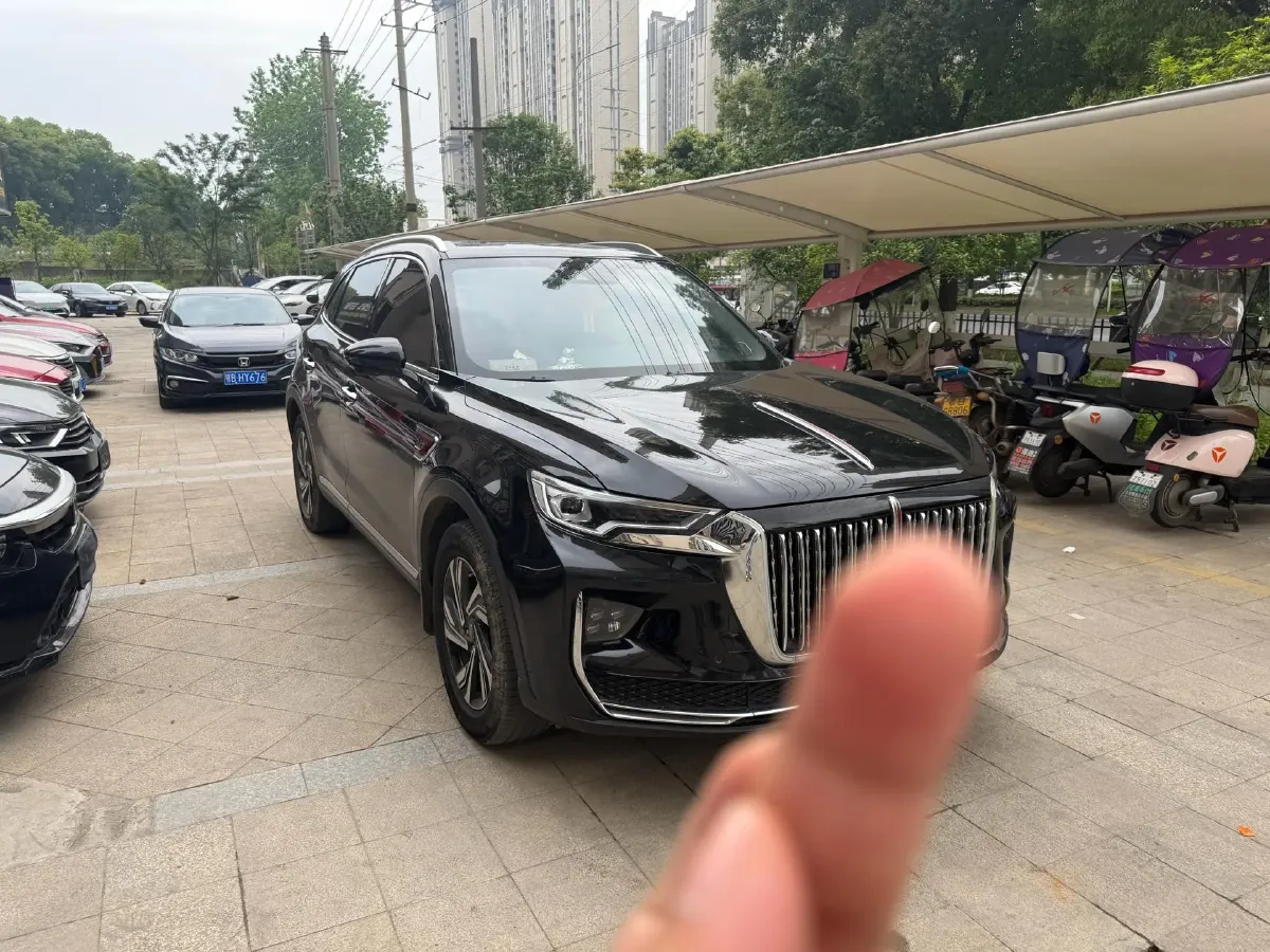 2022 HongQi HS5 2.0T 224HP L4 6AT,autocango,china used car exporter,china ev exporter,chinese used car exporter,chinese used ev exporter
