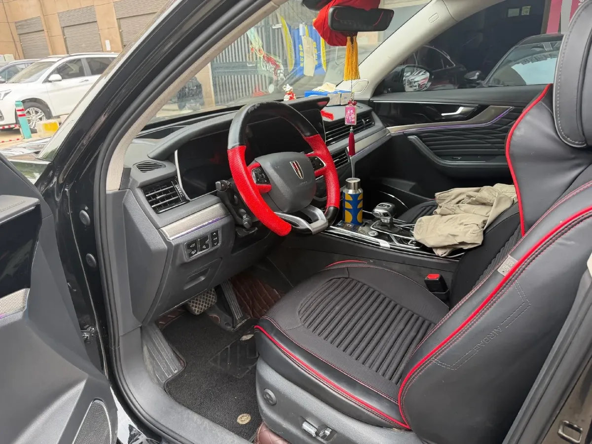 2022 HongQi HS5 2.0T 224HP L4 6AT,autocango,china used car exporter,china ev exporter,chinese used car exporter,chinese used ev exporter