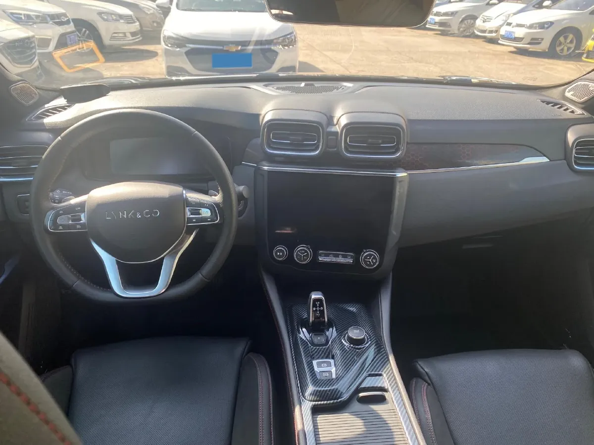 2019 LYNK&CO 01 2.0T 190HP L4 6AT,autocango,china used car exporter,china ev exporter,chinese used car exporter,chinese used ev exporter