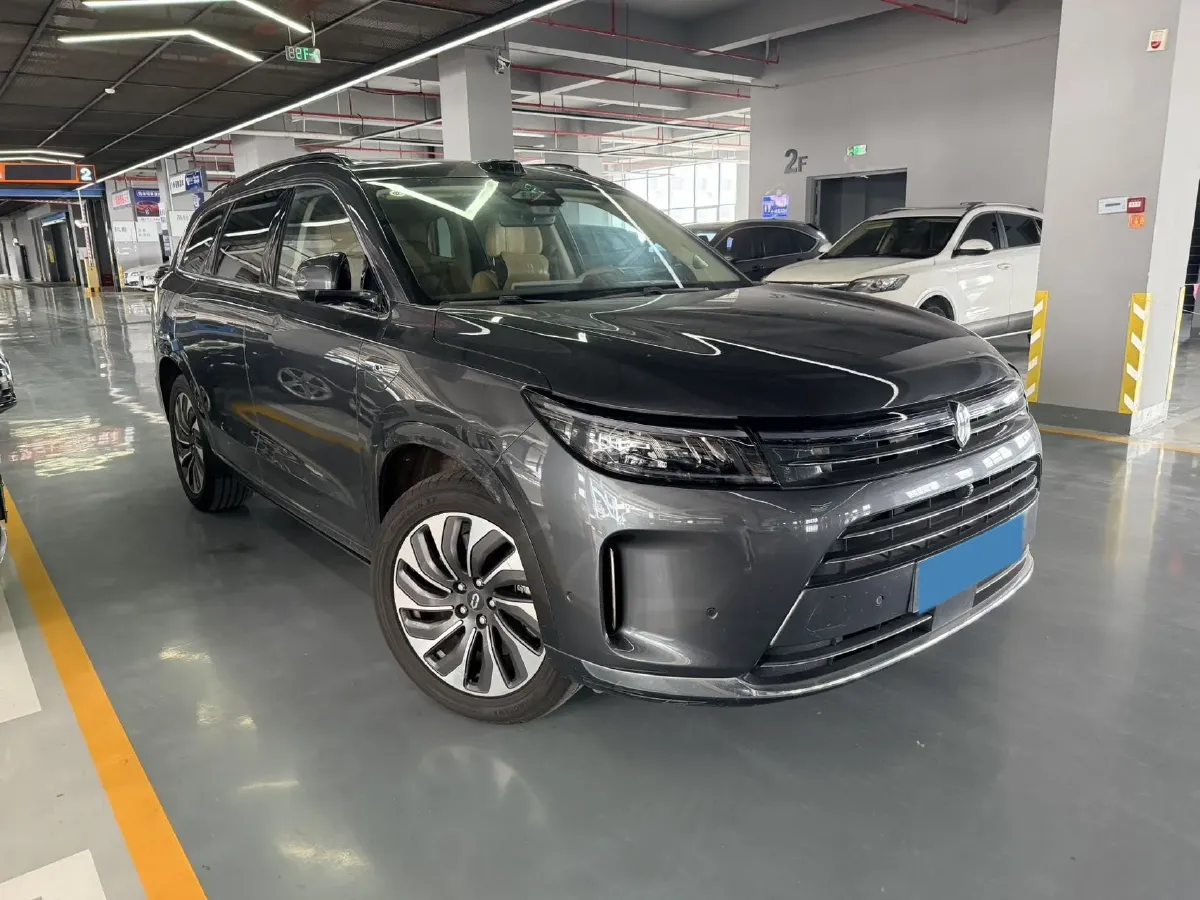 2024 AITO AITO M7 1.5T 152HP L4 REEV 40KWH,autocango,china used car exporter,china ev exporter,chinese used car exporter,chinese used ev exporter