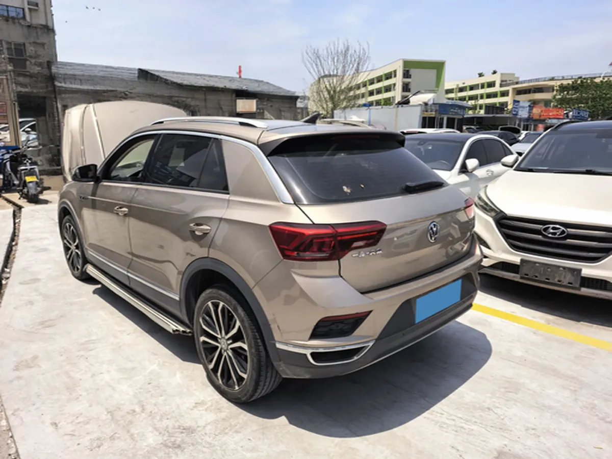 2019 Volkswagen T-Roc 1.4T 150HP L4 7DCT,autocango,china used car exporter,china ev exporter,chinese used car exporter,chinese used ev exporter