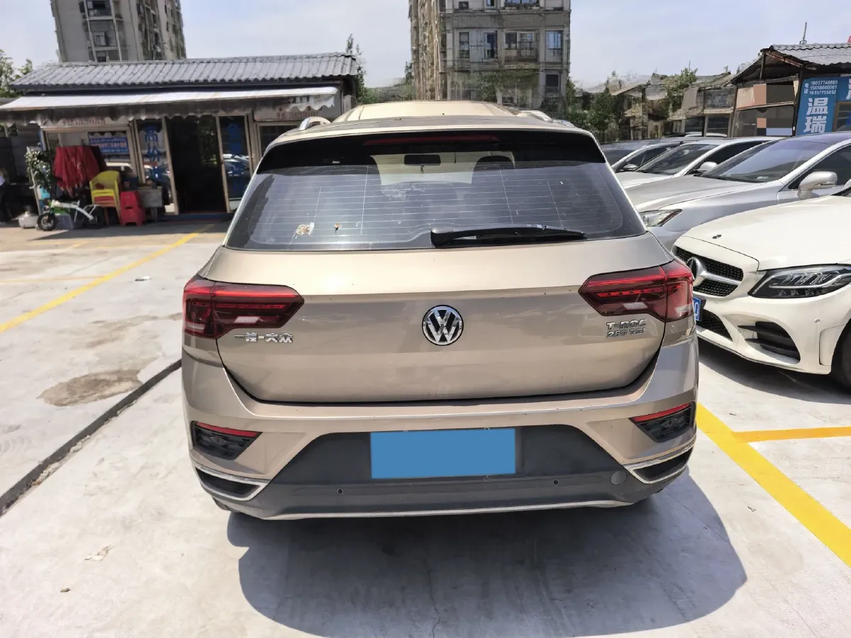 2019 Volkswagen T-Roc 1.4T 150HP L4 7DCT,autocango,china used car exporter,china ev exporter,chinese used car exporter,chinese used ev exporter