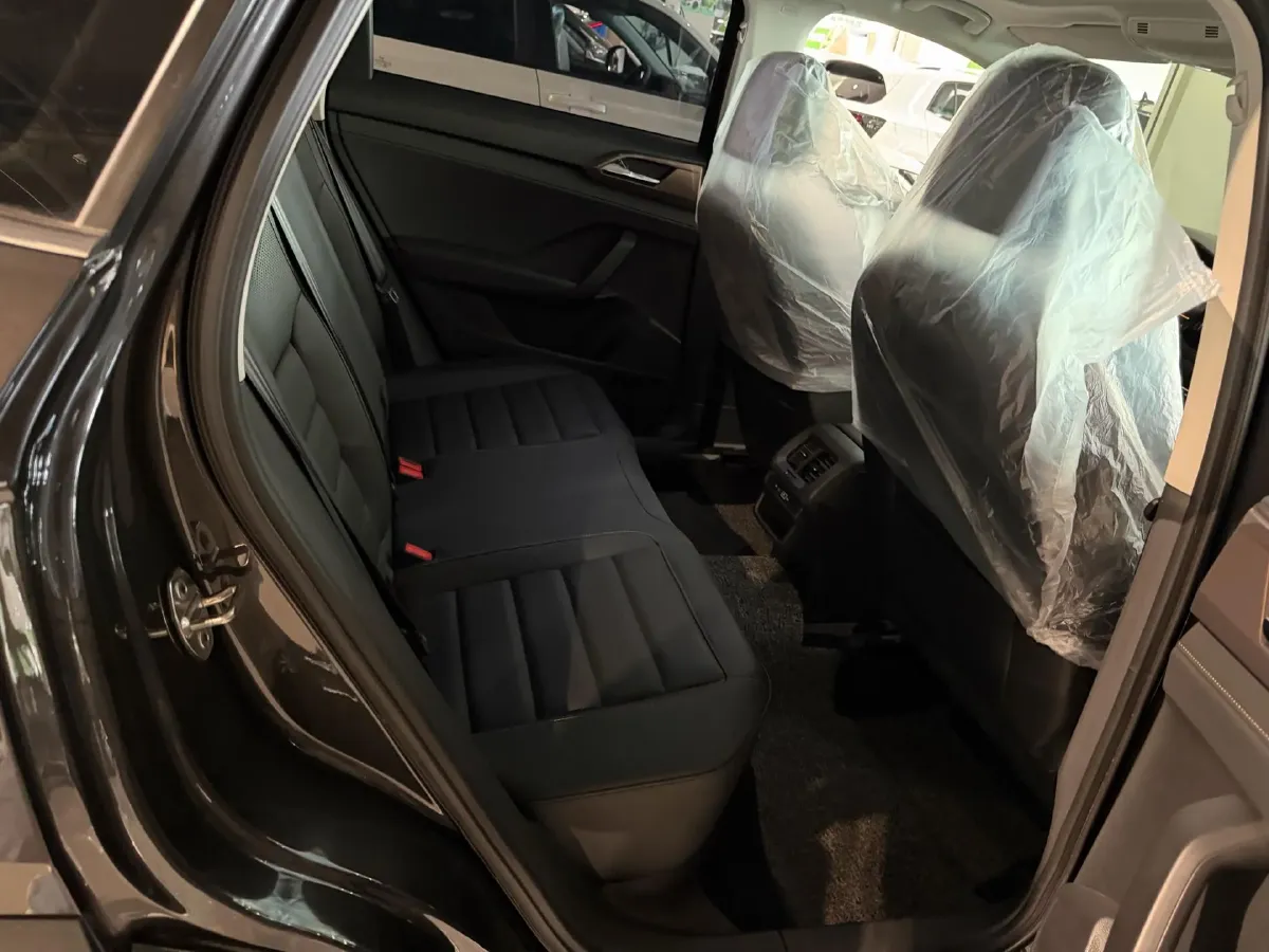 2021 Volkswagen Tharu 1.4T 150HP L4 7DCT,autocango,china used car exporter,china ev exporter,chinese used car exporter,chinese used ev exporter