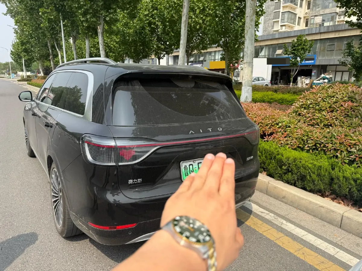 2024 HIMA AITO M9 1.5T 152HP L4 REEV 52KWH,autocango,china used car exporter,china ev exporter,chinese used car exporter,chinese used ev exporter