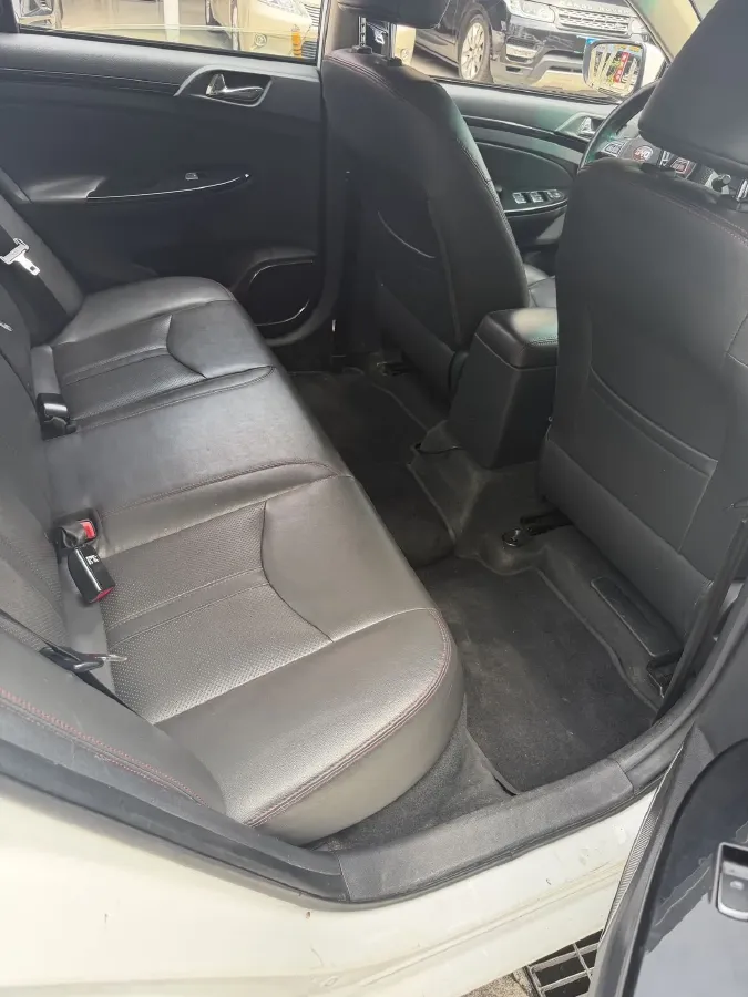 2018 KingLong KaiGe 2.7L 163HP L4 5AT,autocango,china used car exporter,china ev exporter,chinese used car exporter,chinese used ev exporter