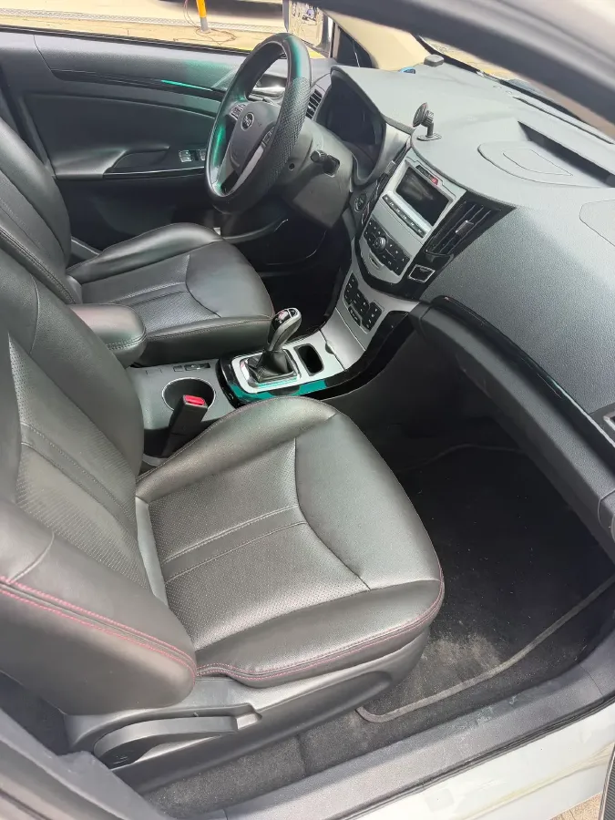 2018 KingLong KaiGe 2.7L 163HP L4 5AT,autocango,china used car exporter,china ev exporter,chinese used car exporter,chinese used ev exporter