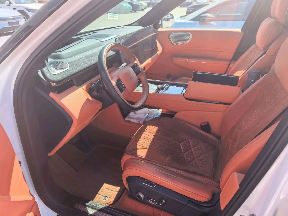 2025 LYNK&CO 900 2.0T 254HP L4 3DHT PHEV 50KWH,autocango,china used car exporter,china ev exporter,chinese used car exporter,chinese used ev exporter