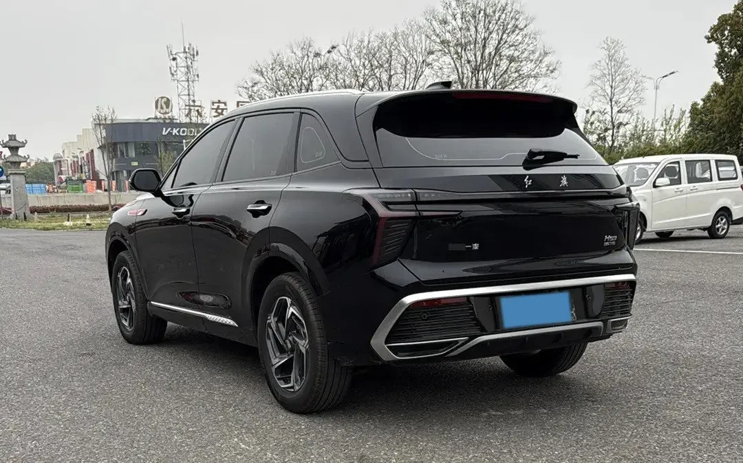 2024 HongQi HS3 1.5T 169HP L4 7DCT,autocango,china used car exporter,china ev exporter,chinese used car exporter,chinese used ev exporter