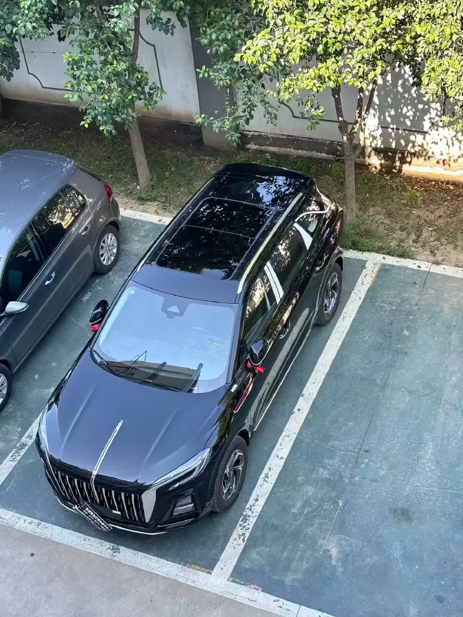 2024 HongQi HS3 1.5T 169HP L4 7DCT,autocango,china used car exporter,china ev exporter,chinese used car exporter,chinese used ev exporter