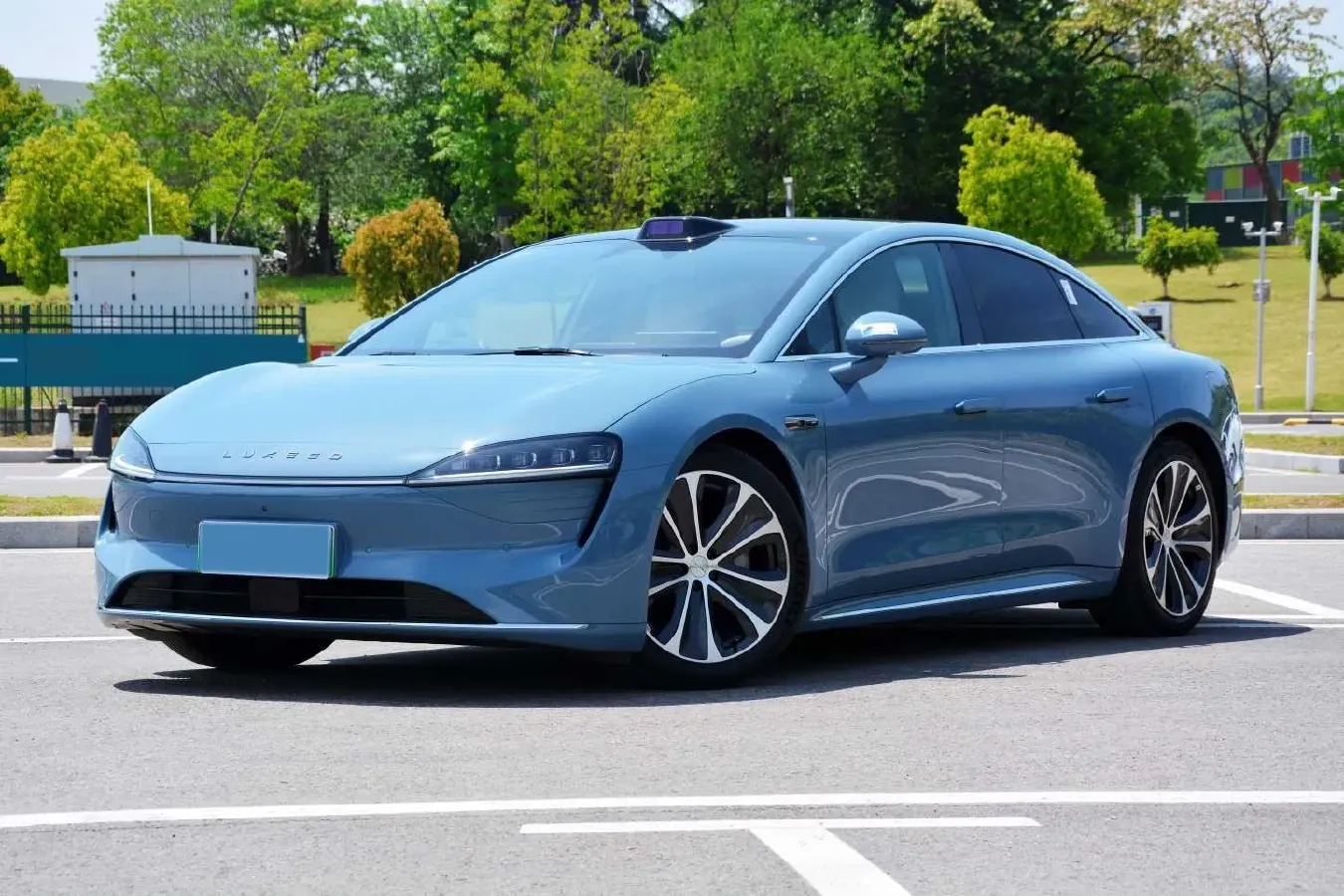 2025 Luxeed S7 BEV 100KWH,autocango,china used car exporter,china ev exporter,chinese used car exporter,chinese used ev exporter