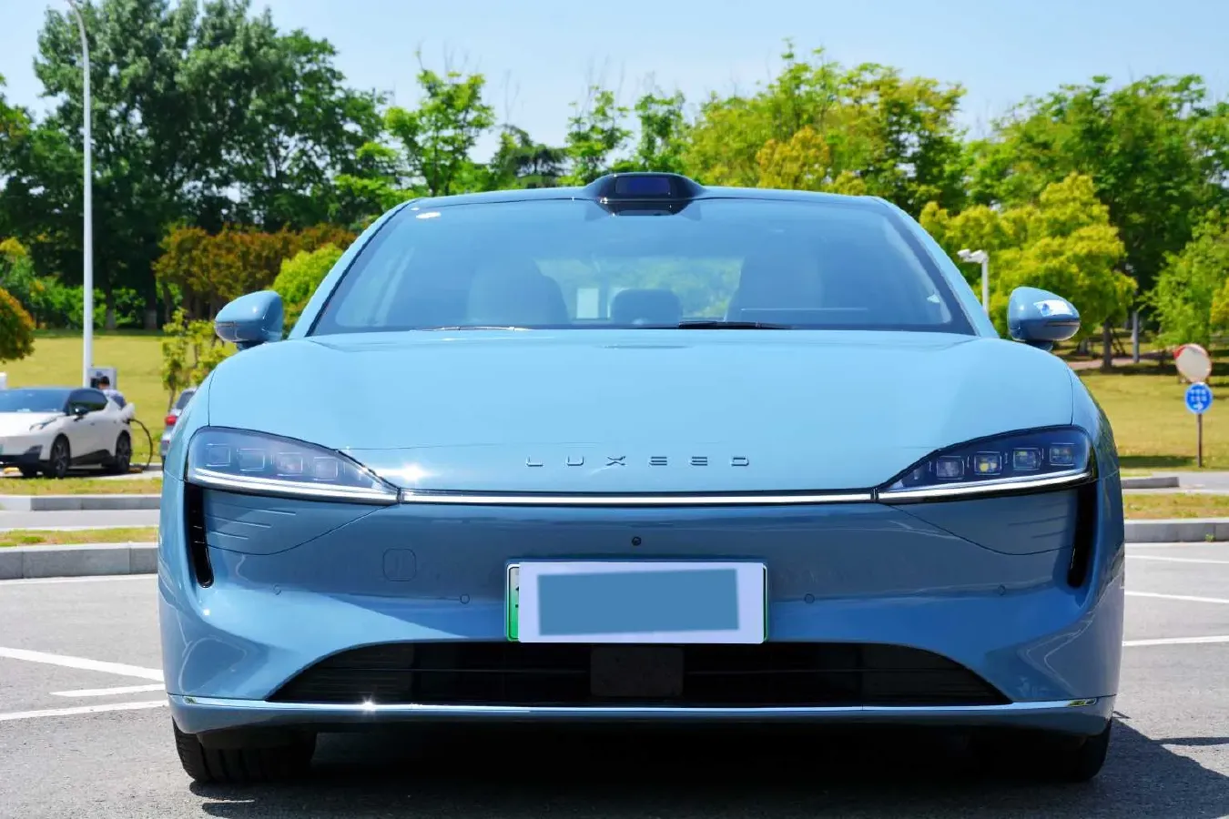 2025 Luxeed S7 BEV 100KWH,autocango,china used car exporter,china ev exporter,chinese used car exporter,chinese used ev exporter