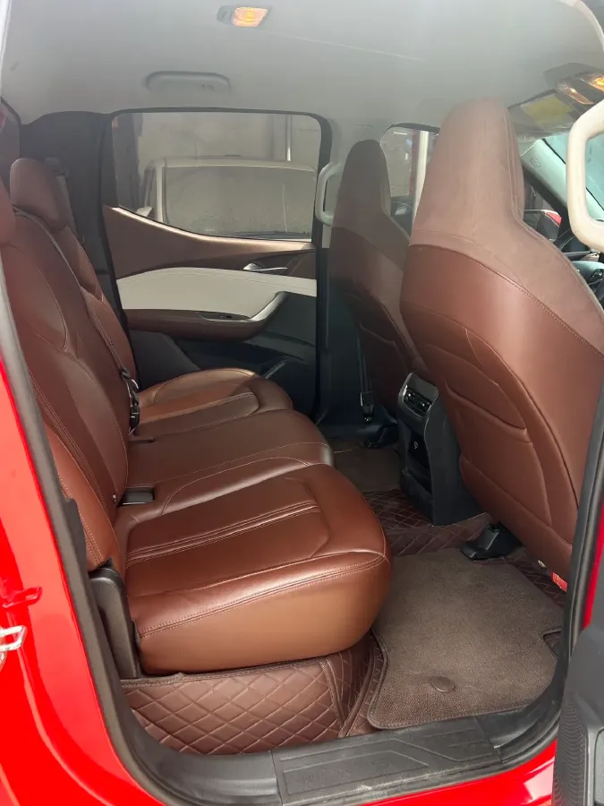 2023 MAXUS Interstellar 2.0T 218HP L4 8AT,autocango,china used car exporter,china ev exporter,chinese used car exporter,chinese used ev exporter