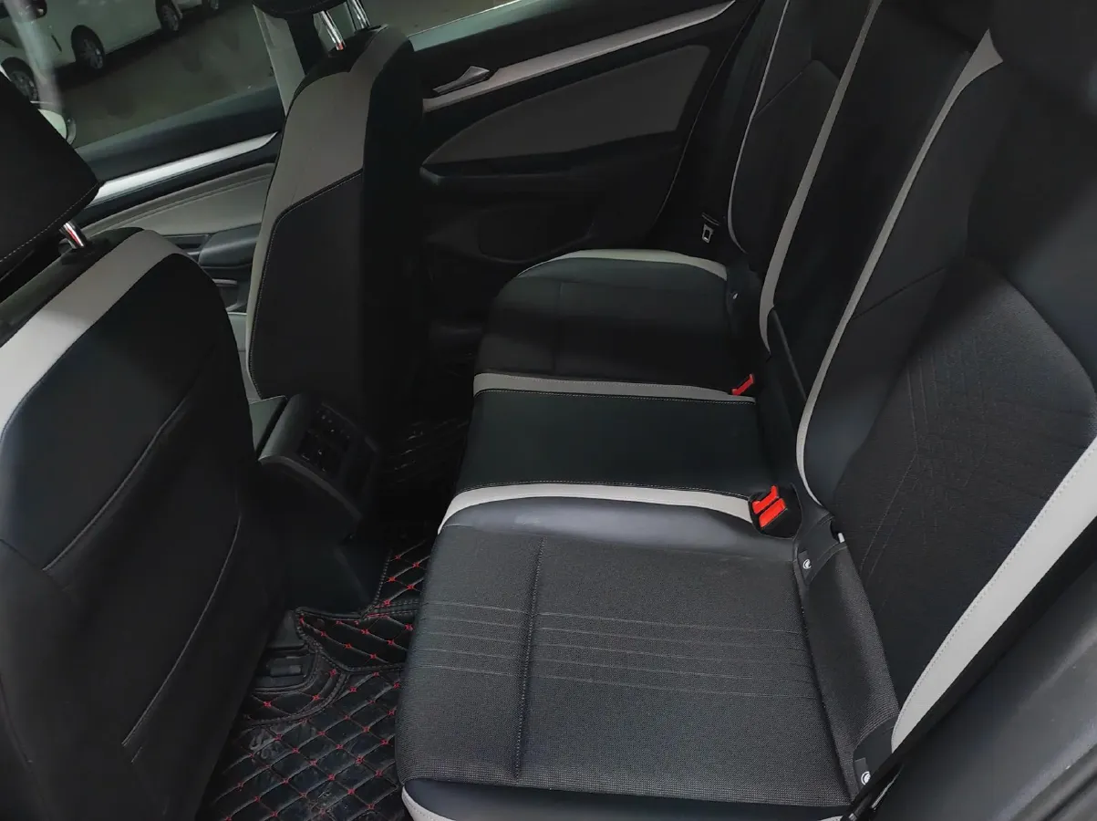 2021 Volkswagen Golf 1.4T 150HP L4 7DCT,autocango,china used car exporter,china ev exporter,chinese used car exporter,chinese used ev exporter