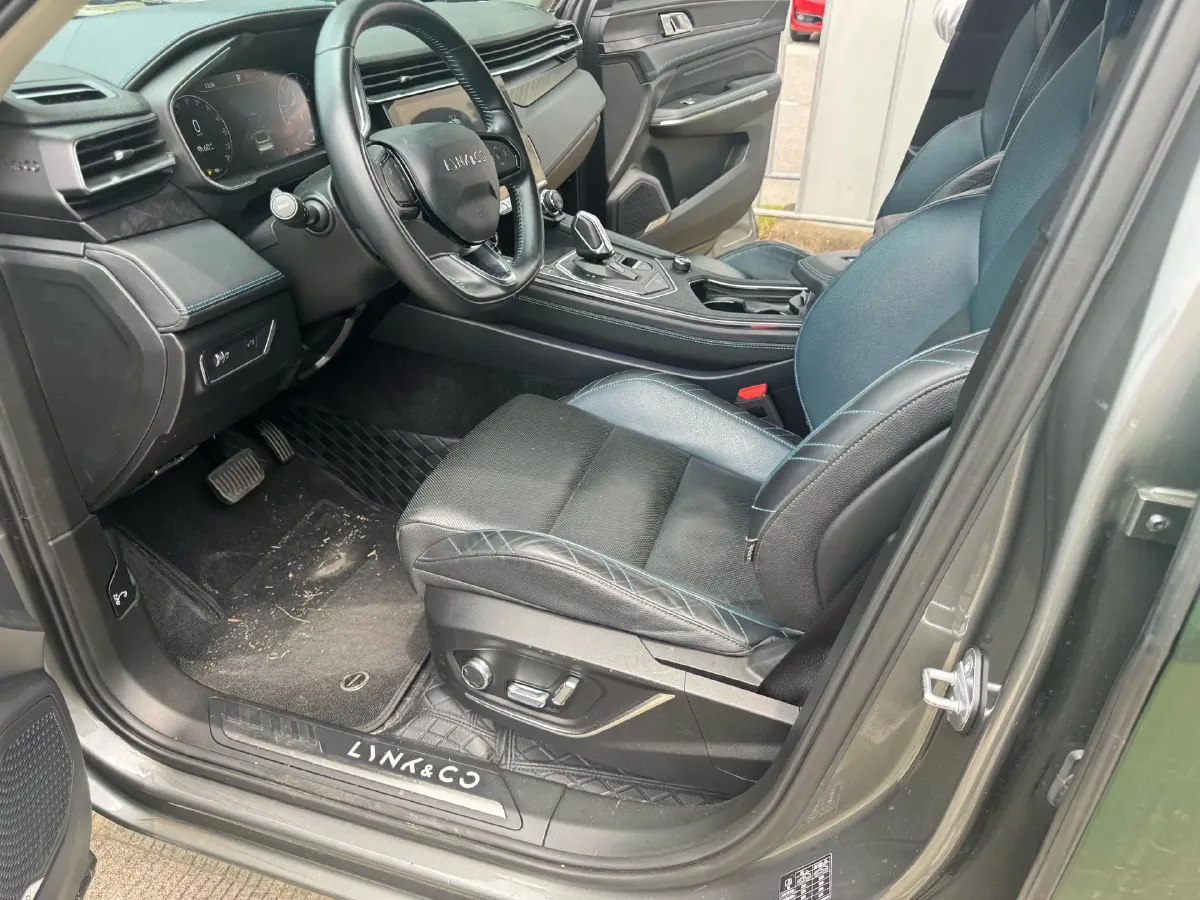 2020 LYNK&CO 05 2.0T 254HP L4 8AT,autocango,china used car exporter,china ev exporter,chinese used car exporter,chinese used ev exporter