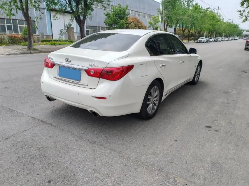 2016 Infiniti Q50L 2.0T 211HP L4 7AT,autocango,china used car exporter,china ev exporter,chinese used car exporter,chinese used ev exporter