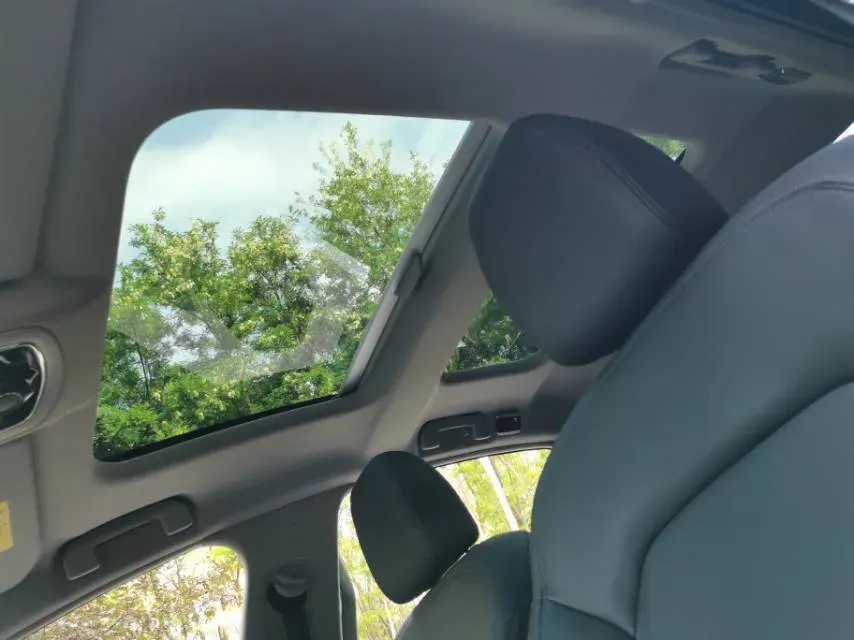 2021 Citroen C6 1.8T 211HP L4 8AT,autocango,china used car exporter,china ev exporter,chinese used car exporter,chinese used ev exporter