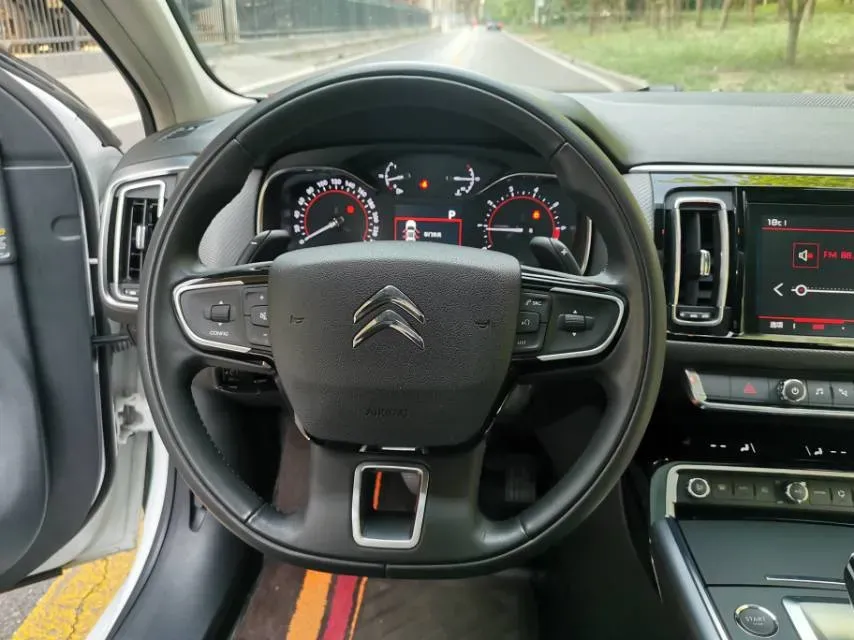 2021 Citroen C6 1.8T 211HP L4 8AT,autocango,china used car exporter,china ev exporter,chinese used car exporter,chinese used ev exporter