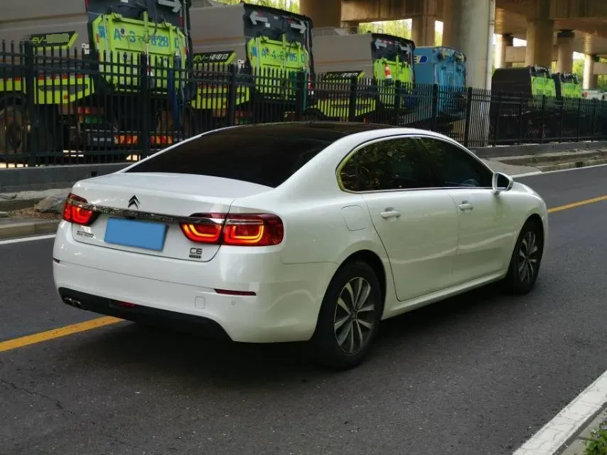 2021 Citroen C6 1.8T 211HP L4 8AT,autocango,china used car exporter,china ev exporter,chinese used car exporter,chinese used ev exporter
