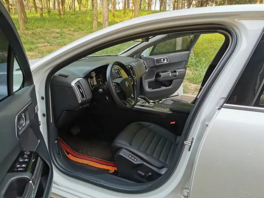 2021 Citroen C6 1.8T 211HP L4 8AT,autocango,china used car exporter,china ev exporter,chinese used car exporter,chinese used ev exporter