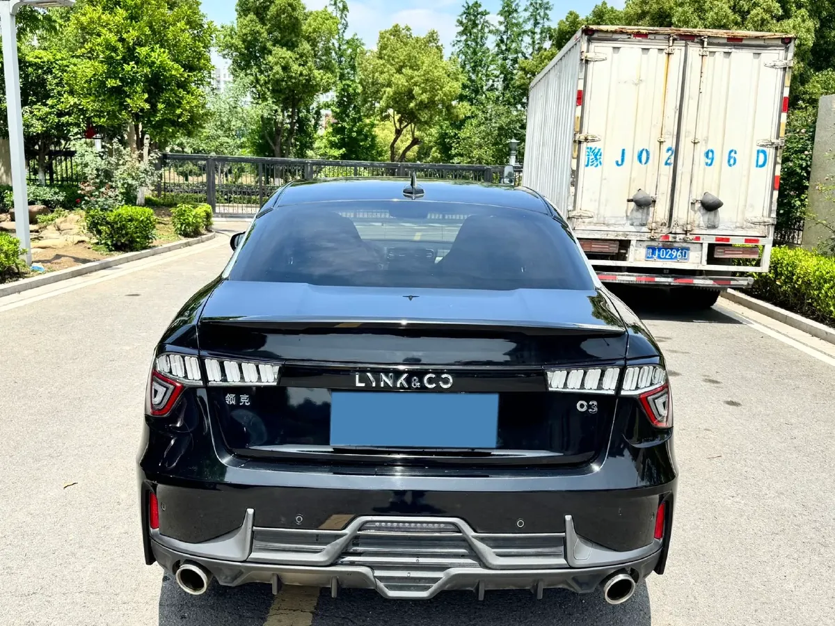 2022 LYNK&CO 03 2.0T 190HP L4 7DCT,autocango,china used car exporter,china ev exporter,chinese used car exporter,chinese used ev exporter