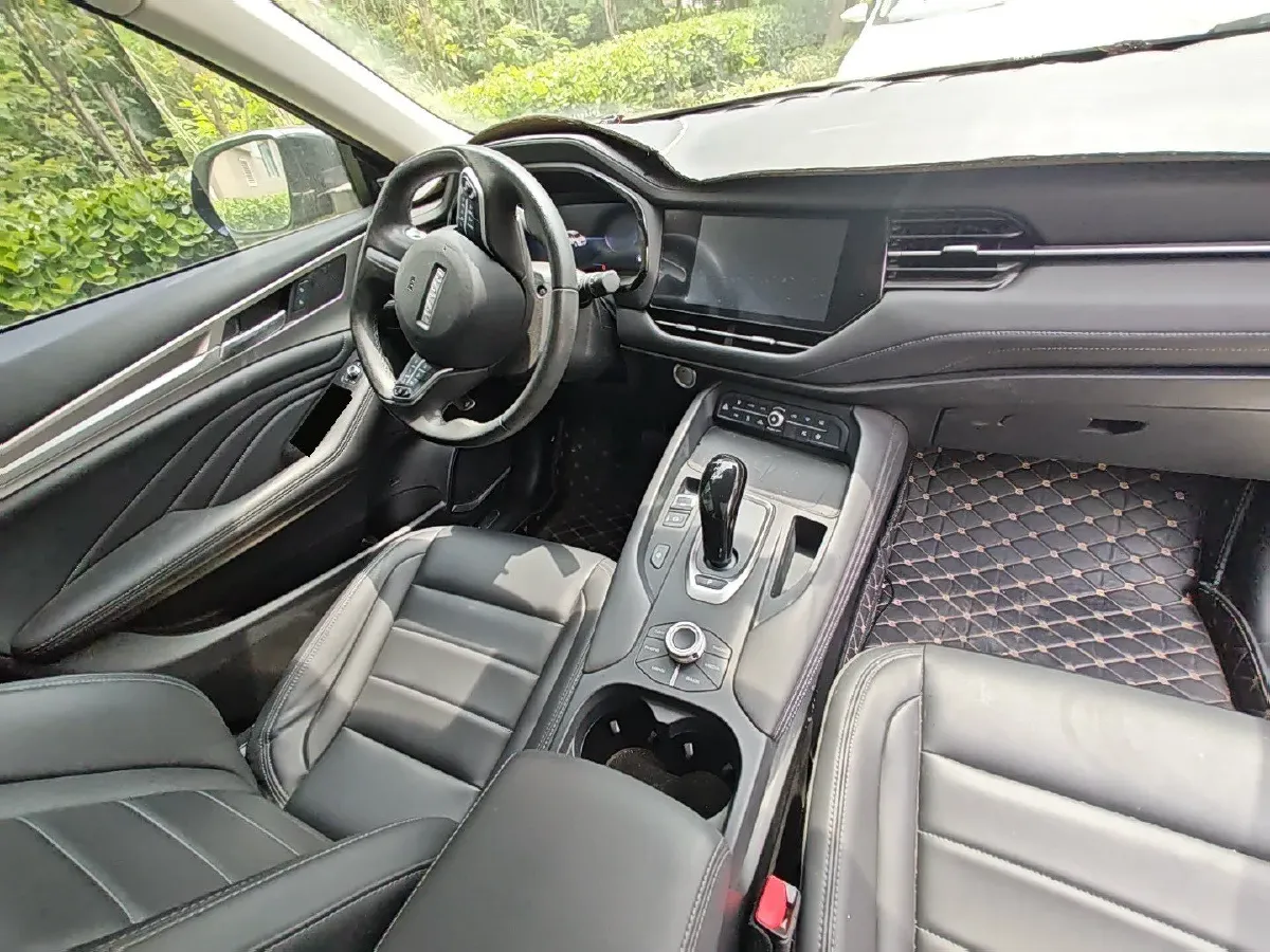 2020 Haval F7 1.5T 169HP L4 7DCT,autocango,china used car exporter,china ev exporter,chinese used car exporter,chinese used ev exporter