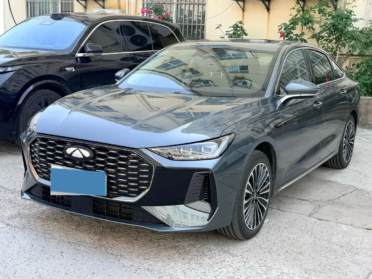 2025 Fulwin FulwinA8L 1.5T 156HP L4 1DHT PHEV 18.67KWH,autocango,china used car exporter,china ev exporter,chinese used car exporter,chinese used ev exporter