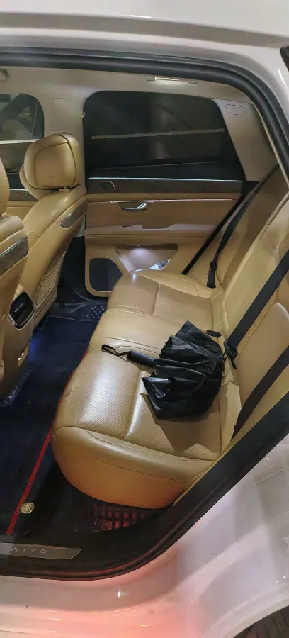 2022 JMC YuHu 7 2.0T 141HP L4 8AT,autocango,china used car exporter,china ev exporter,chinese used car exporter,chinese used ev exporter