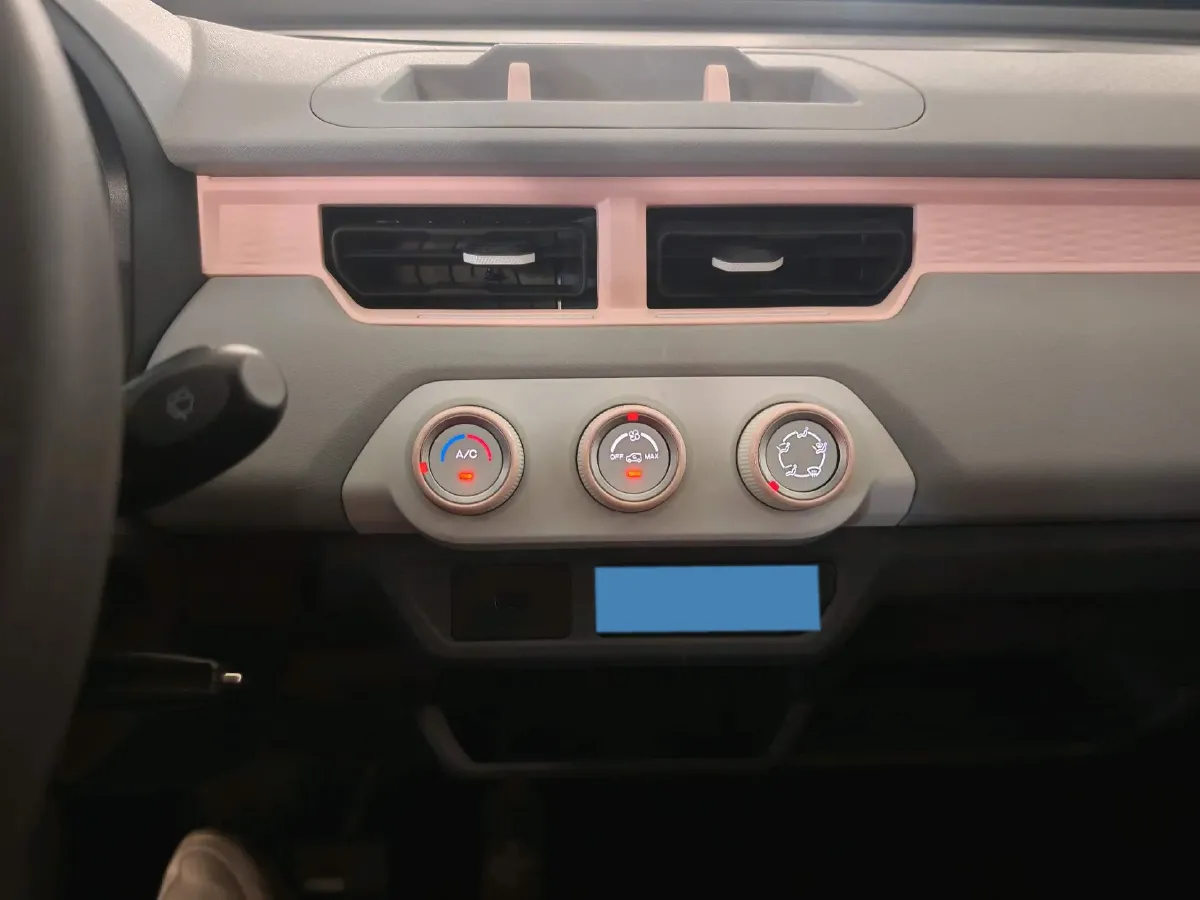 2022 Chery QQ Ice Cream BEV 9.42KWH,autocango,china used car exporter,china ev exporter,chinese used car exporter,chinese used ev exporter