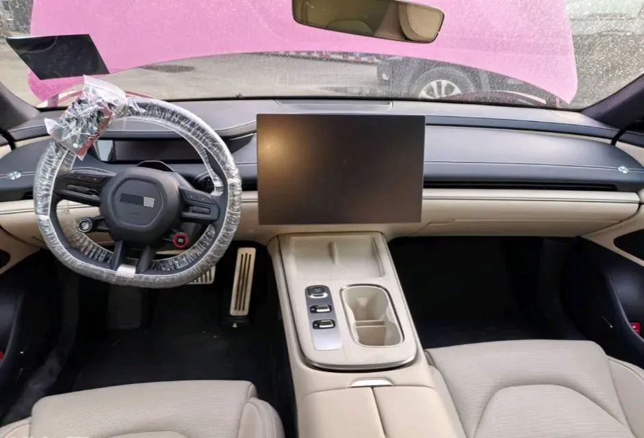 2024 MI SU7 BEV 73.6KWH,autocango,china used car exporter,china ev exporter,chinese used car exporter,chinese used ev exporter