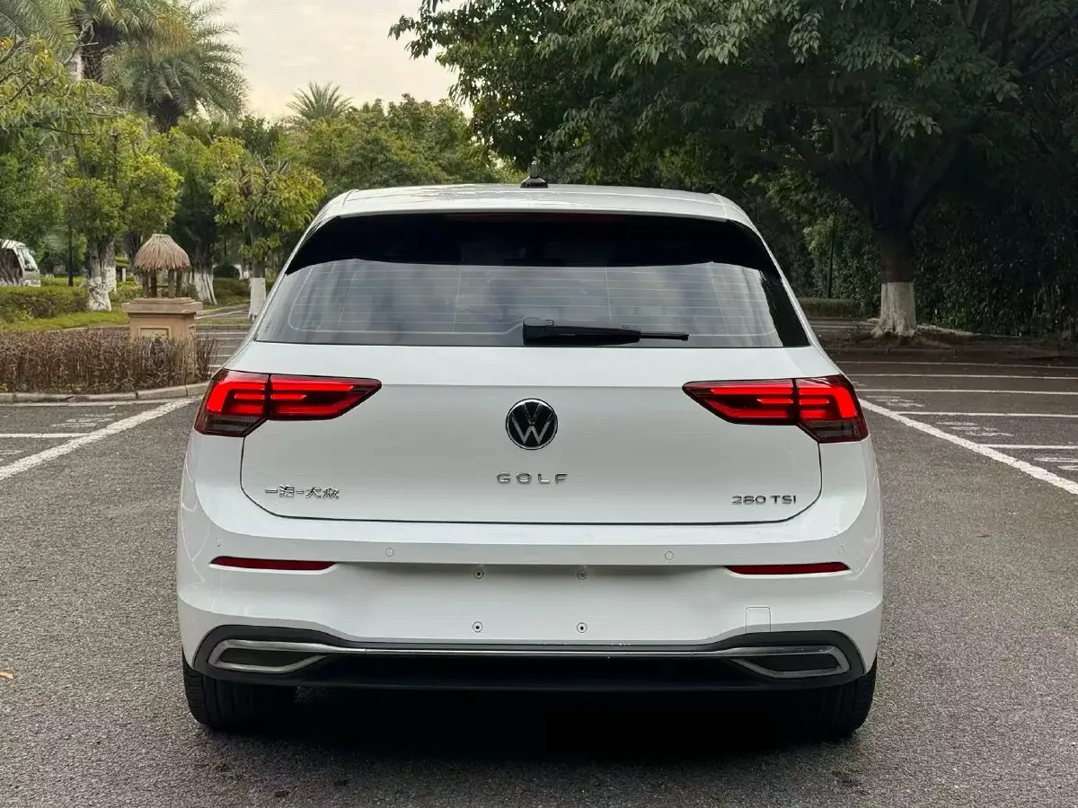 2023 Volkswagen Golf 1.4T 150HP L4 7DCT,autocango,china used car exporter,china ev exporter,chinese used car exporter,chinese used ev exporter