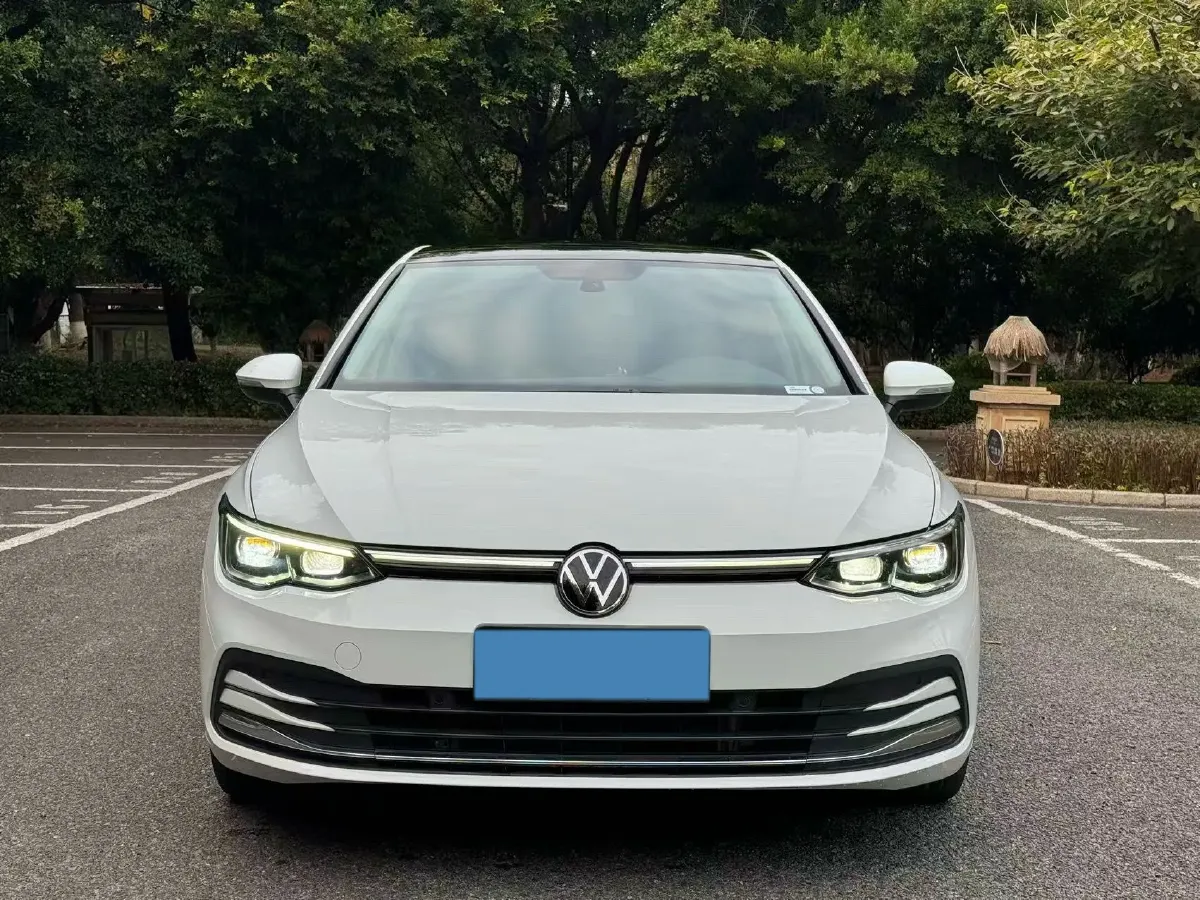 2023 Volkswagen Golf 1.4T 150HP L4 7DCT,autocango,china used car exporter,china ev exporter,chinese used car exporter,chinese used ev exporter