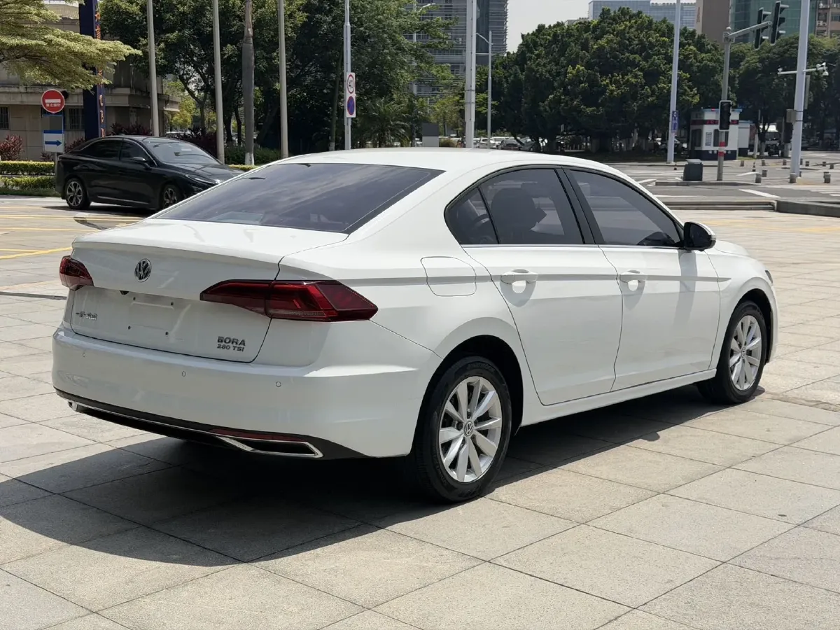 2019 Ford Focus 1.5T 184HP L3 8AT,autocango,china used car exporter,china ev exporter,chinese used car exporter,chinese used ev exporter